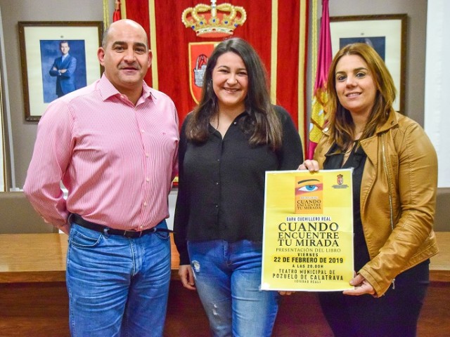 Pozuelo de Calatrava: Sara Cuchillero nos presenta su opera prima “Cuando encuentre tu mirada” Cultura