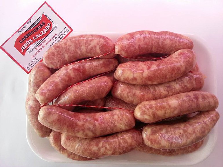 El sector cárnico de nuestra comarca indignado por la alerta de la OMS del riesgo cancerígeno de consumir carne procesasda
