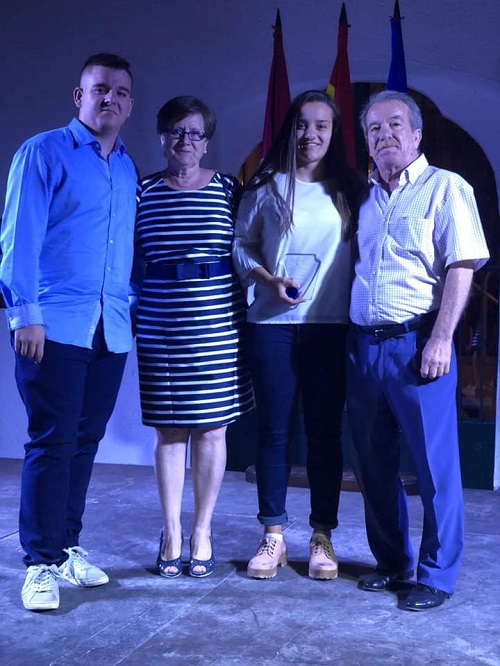 Noelia Delfa distinguida como mejor jugadora senior femenino en la Gala del Balonmano de Castilla La Mancha 2018