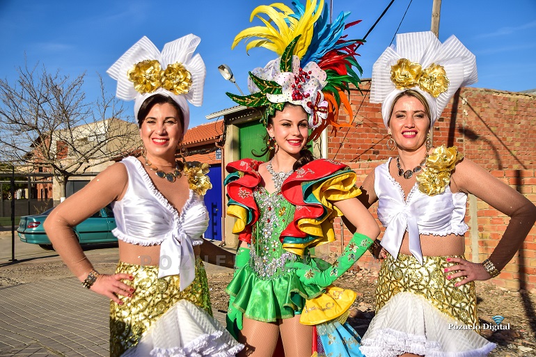 Pozuelo de Calatrava Las Amas de Casa se trajeron el primer premio del Carnaval de Villarrubia