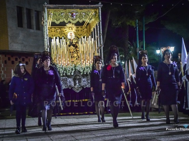 Pozuelo de Calatrava pudo celebrar el Santo Entierro a pesar del frío y de la amenaza de lluvia Cultura