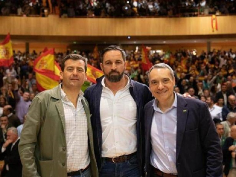 VOX verdadera oposición en Castilla-La Mancha