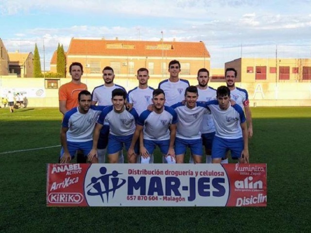 El CD Miguelturreño pago caro sus errores ante el CF La Solana en su primer encuentro de pretemporada. Deportes