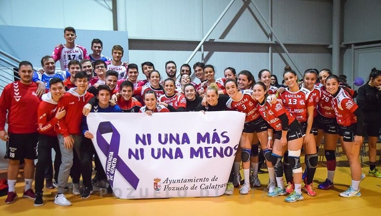 El Club Balonmano Pozuelo contra la violencia de género